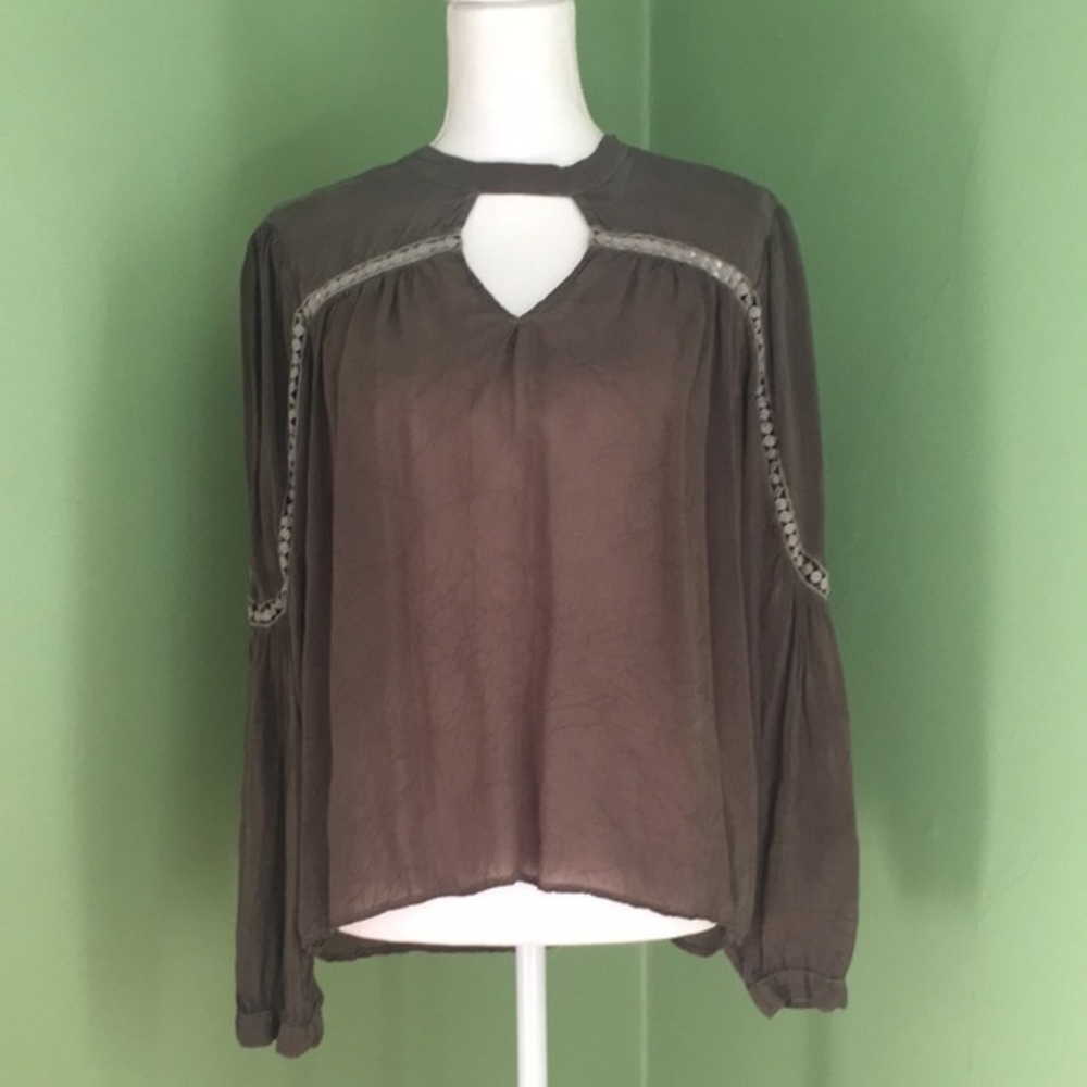 MAVEN WEST NWOT olive bohemian long sleeved top